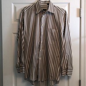 Authentic Burberry Men’s Medium Dress Shirt